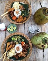 Pin By Melinda Eklof On Food Bali Food Indonesian Food Food