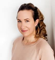 Terra Brown's Instagram, Twitter & Facebook