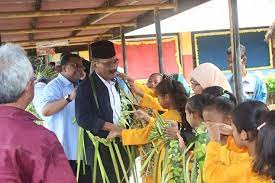 Inisiatif kpm sehubungan itu, kementerian pendidikan malaysia, telah mewujudkan satu program sekolah model khas komprehensif 9 (k9). Sekolah Model Khas Komprehensif K9 Sukan Hoki Mssd Sekolah Model Khas Komprehensif K9 Kimdalmiseo