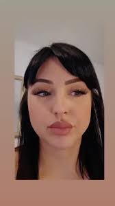 Larissa Donaldson's Instagram, Twitter & Facebook