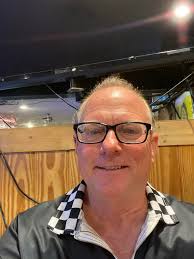 Friendsgiving karaoke with DJ and special guests