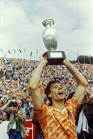 Bekijk het speelschema van het nederlands elftal op weg naar het ek 2021: Ek 1988 In Amsterdamse Bioscoop In De Herhaling Sport Ed Nl