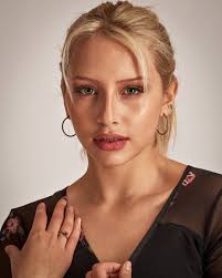 Sasha Blanco (@sashacblanco) • Fotografije in videoposnetki v Instagramu