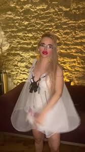 I Am the Goddess for the Fans mit FinDom Goaldigger, FinDom Goaldigger:  Mundfetisch, Gesichtsfetisch, Lange Haare, Brille, Dessous Porno Video |  Faphouse