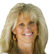 Michelle & Paula Listing Presentation 2023 by raveis7