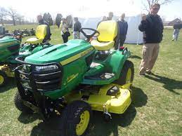 9 Lawngarden Tractor Ideas Garden Tractor Tractors Lawn Tractor