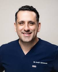 Meet Dr. Akhavan
