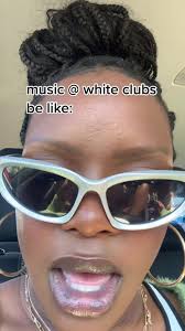 #singing #rihanna #justinbieber #superbowl #fentybowl