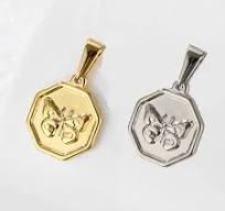Olivia Trendy Butterfly Typical North Star Arrow Pendant 18K Gold Circle  Charms Chain Stainless Steel Pendant for Necklace