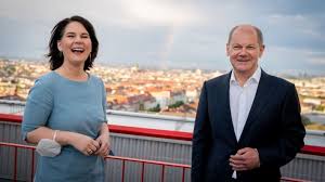 Annalena charlotte alma baerbock (german pronunciation: Baerbock Gegen Scholz Beim Grun Roten Klima Gibt Es Dicke Luft Rbb24