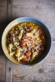 We Thought This Rustic Pasta And Bean Dish From Sicily Would Feel Heavy But The Starches Are Lightened By Tomatoes Rosemary And Pasta Bean Pasta Pasta Dishes