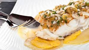 Estos pescados debemos cocinarlos al vapor, al horno o bien asados y evitar frituras y rebozados que pueden aumentar el consumo de grasas. Pescados Y Mariscos Recetas De Pescados Y Mariscos En Hogarmania