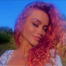 Samantha Lawrence MT