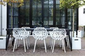makeithome nl bijzondere outdoor tuintafel met design stoelen tuintafels tuin meubelen tuinmeubilair