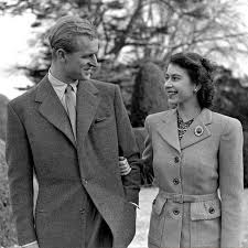Il principe filippo, marito della regina del regno unito elisabetta ii, è morto all'età di 99 anni. La Regina Elisabetta E Il Principe Filippo Le Foto Del Loro Amore