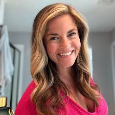 Amazon.in: Andrew Marotta: books, biography, latest update