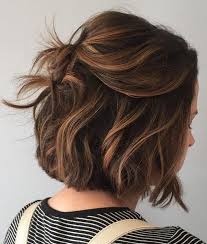 34 Stunning Examples Of Short Brown Hair Highlights In 2020 Brown Bob Hair Brown Hair With Highlights Short Dark Brown Hair
