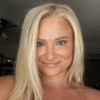 Lauren Mcbee's Instagram, Twitter & Facebook