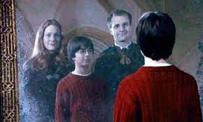 Todas Las Cosas Maravillosas Que Anadieron Las Peliculas De Harry Potter Y Todas Las Cosas Que No Deberian Haber Anadido Harry Potter Parents Harry Potter Theories First Harry Potter