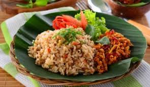 Sesuai namanya, makanan ini terbuat dari nasi putih yang diaduk dengan oncom goreng. 5 Resep Dan Cara Membuat Nasi Tutug Oncom Tokopedia Blog
