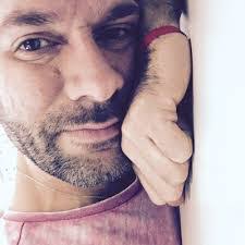 Daniel Borro's Instagram, Twitter & Facebook