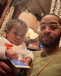 Brandon Tweedy's Instagram, Twitter & Facebook