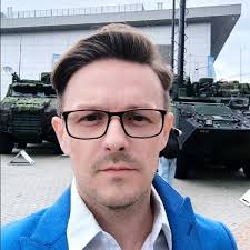 👏 It isn't just me...this is global...yes the US was nearly last to  introduce it that was by design. I've been lucky enough to work with  Headmade for 6 years before our