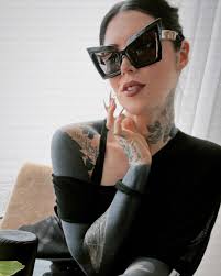 DARKWAVE sunglasses Are up and comes in 4 different colours! Go check  @vondshoes website to get your pair!