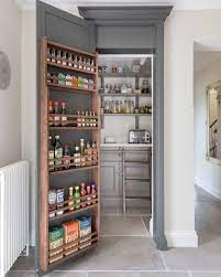 Schonen Montag Euch Allen Hier Ist Eine Ansicht Von Dem Gang In Der Speisekammer Der Sich H Kitchen Pantry Design Pantry Inspiration Pantry Design