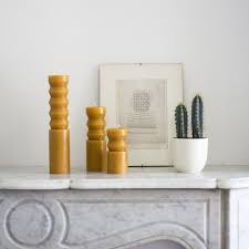 La Bougie Totem C En Cire D Abeille Grain Design Maison Godillot Bougie Maison Design Cire D Abeille