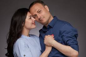 Alexandru cumpănaşu, pus sub acuzare de dna pentru fraudă cu fonduri europene. CumpÄnaÈu Èi A Publicat Poze De TelenovelÄ Cu SoÈia GuvernamentalÄ Care L AjutÄ SÄ Ia 30 000 De Euro Pe LunÄ 84 Din Bani Publici ZiariÈtii