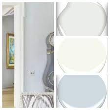 This gray paint color is elegant and refined. Interior Paint Colors Benjamin Moore Ceiling White Cotton Balls Trim And Interior Paint Colors For Living Room Interior Paint Colors Paint Colors For Home
