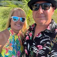 Best place to rent a 4-person boat in town