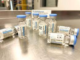 May 10, 2021 · the janssen vaccine is for use only in adults. Dhec Spoiled Johnson Johnson Vaccine Batch Not Expected To Affect S C At This Time