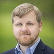 Allison Carey (@allisonecarey)