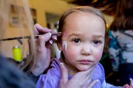 Las Vegas residents enjoy Christmas fun at Floyd Lamb Park — PHOTOS