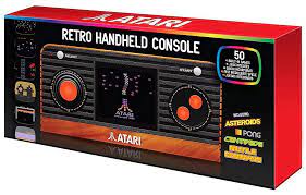 Instead of just being a straightforward homage to the atari 2600, it's a pc / console hybrid instead, capable of playing more than 100 home and arcade classic atari games as well as new titles. Atari Retro Handheld Konsole Inkl 50 Spiele Amazon De Games