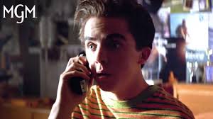 AGENT CODY BANKS (2003)