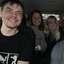 Strangers stranded in Tampa road trip to Ohio after flight canceled