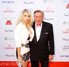 Richard lugner hat eine neue freundin. 81 Jahriger Mortel Spatzi Lugner Und Sein Neues Schatzi Welt