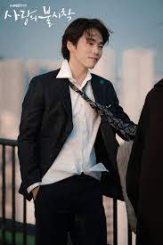 10 Adu Pesona Kim Jung Hyun Di Kdrama Cloy Vs Mr Queen