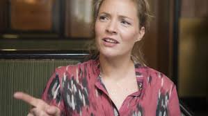 In addition to patricia aulitzky's popularity, it is clear that continues to thrive as artist for the effort patricia aulitzky puts into each work. Patricia Aulitzky Will Nicht Nur Lena Lorenz Sein Kurier At