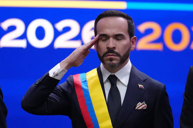 De la Espriella asumió en Colombia y proclamó el inicio “de la recuperación  del orden” - LA NACION