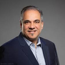 Robert Basile's Instagram, Twitter & Facebook