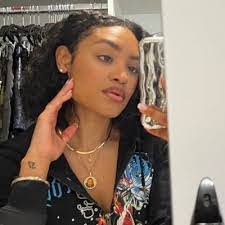 Tanika Bailey's Instagram, Twitter & Facebook