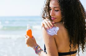 Sol de janeiro's bum bum sol oil spf 30 transports you to rio with the brand's signature cheriosa '62 scent. How To Apply Sunscreen 8 Easy Steps Well Good