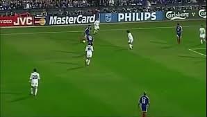 Random sports or soccer quiz. Le But De Trezeguet Contre L Italie A L Euro 2000 Video Dailymotion