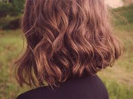 Italienische hochzeitsbrauche wenn sie wie lily kurze haare haben, lassen braune haare helle strahnen sie sich ein paar rötliche extra lowlights für den perfekten … Haare Mit Der Wavy Girl Methode Pflegen Schwarzkopf