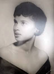 Gloria Thompson Obituary