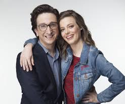 Love Stars Gillian Jacobs And Paul Rust On Season 2 And The Perks Of The Netflix Experience Gillian Jacob Romantic Comedies On Netflix Best Shows On Netflix